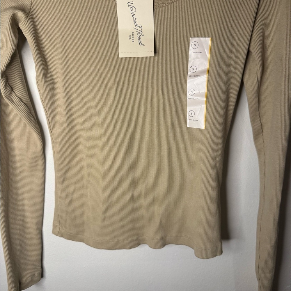 Universal Thread Tan Long Sleeve Top - Picture 4 of 5